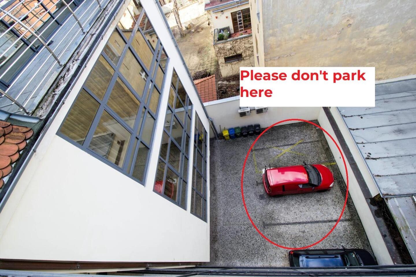 Ruterra Red Roofs View With Garage Daire Prag Dış mekan fotoğraf